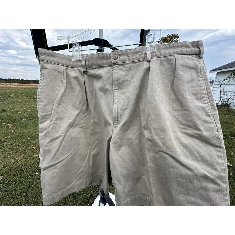 Polo Ralph Lauren Chino Shorts Pleated Front Men's‎ Size 42 Khakhi pockets